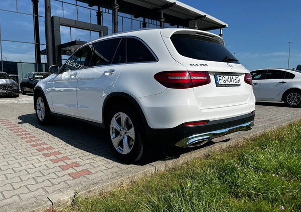 Mercedes-Benz GLC cena 118000 przebieg: 106362, rok produkcji 2016 z Płońsk małe 191